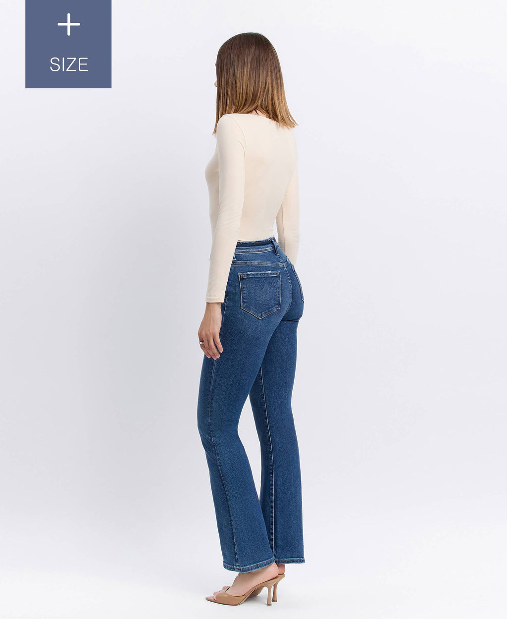 PLUS MID RISE SEAMLESS WAISTBAND BOOTCUT JEANS