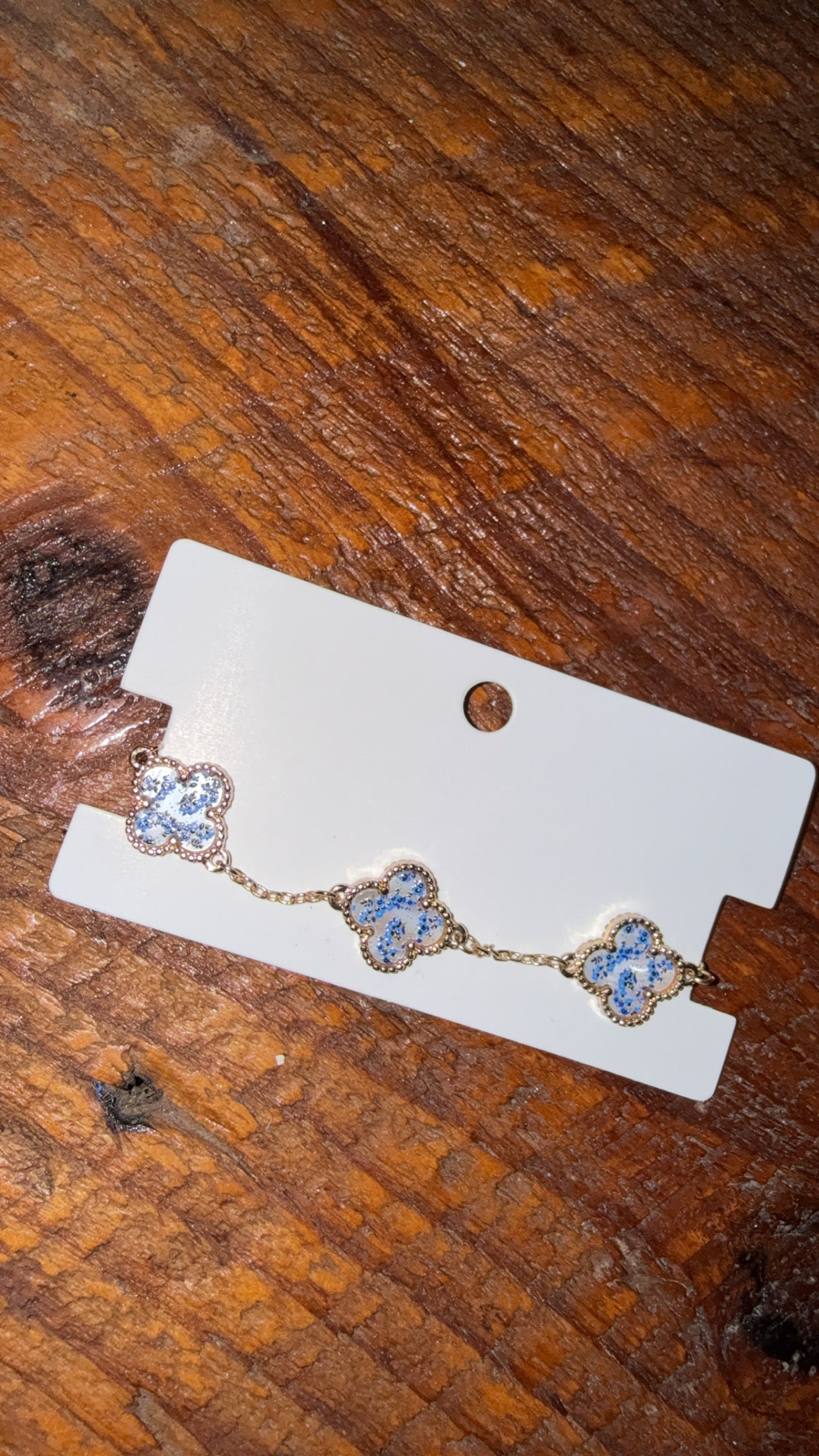 Blue Willow Clover Bracelet