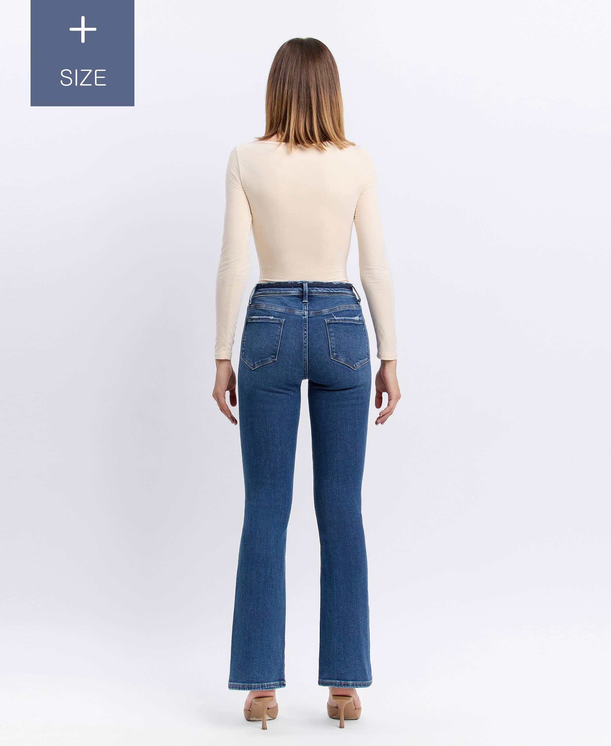PLUS MID RISE SEAMLESS WAISTBAND BOOTCUT JEANS