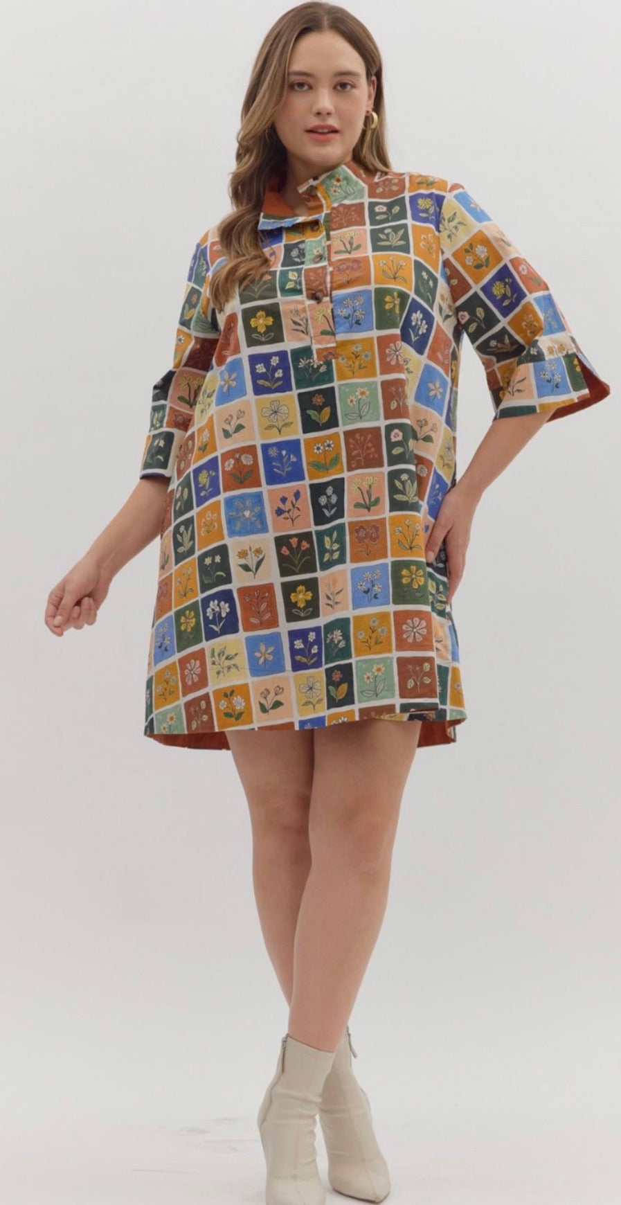 Wildflower Patch Shift Dress (Reg & Plus)