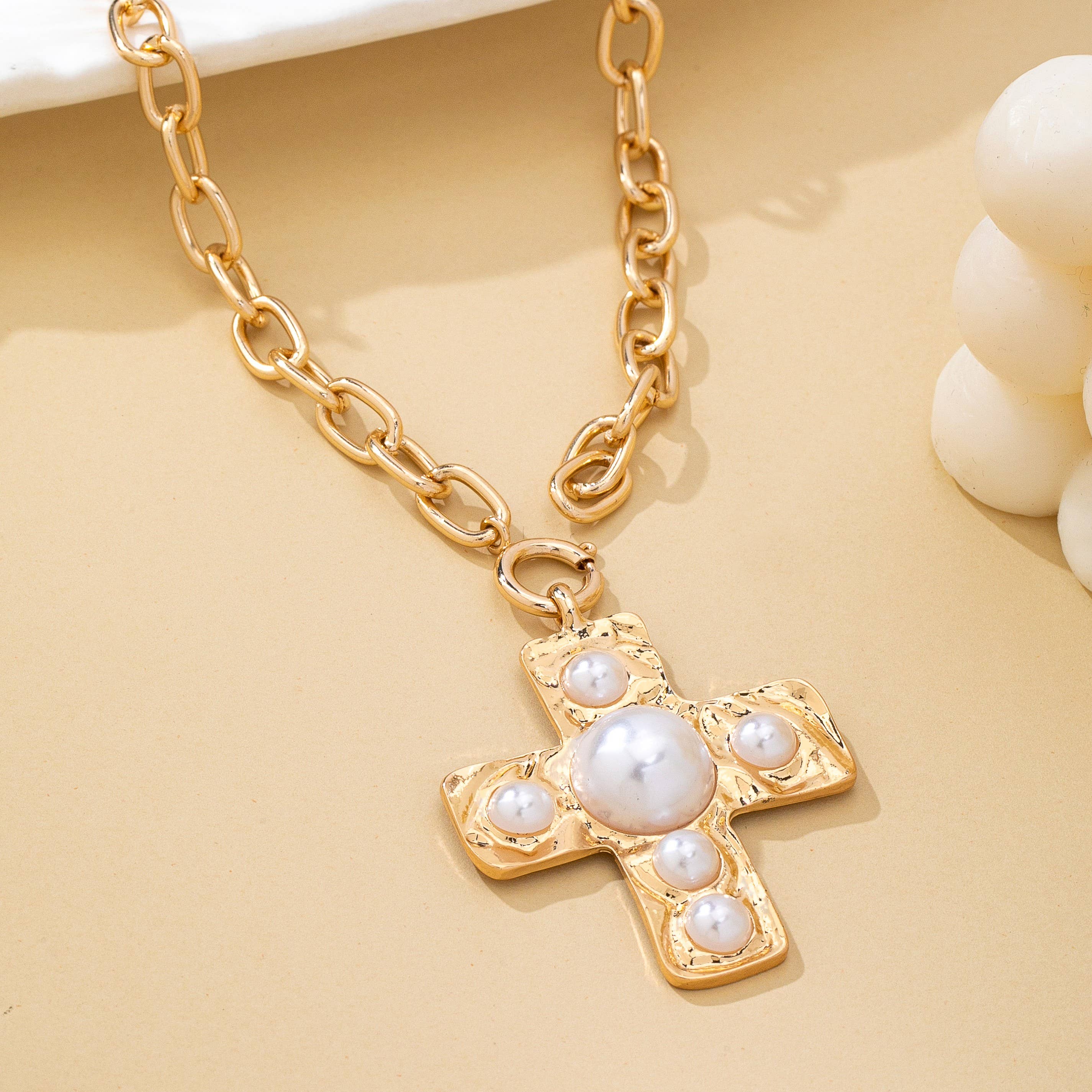 Hammered Cross Pearl Necklace
